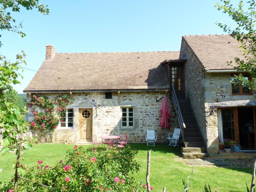 Bed and Breakfast Le Trot'In Chair à Martigny-le-Comte Extérieur photo